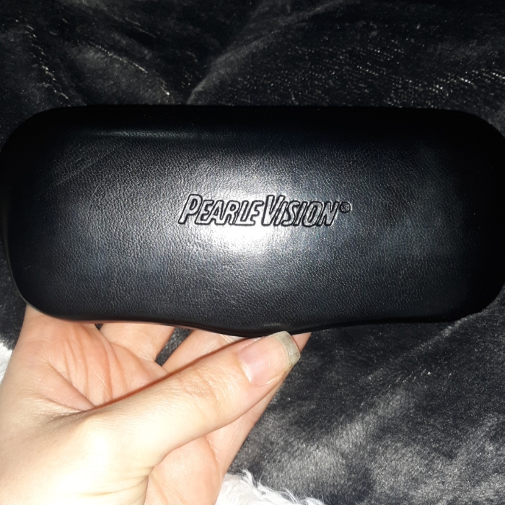 👓PEARLE VISION eyewear case